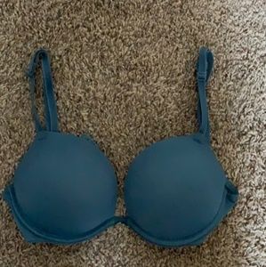 PINK Victoria's Secret super push up bra